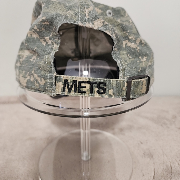 47 Brand Green Camo NY Mets Hat with Black Emblem. Excellent Condition. - Picture 2 of 4